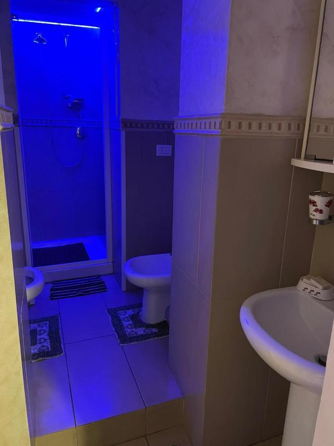 B&B Sotto Gli Archi Catania Luaran gambar