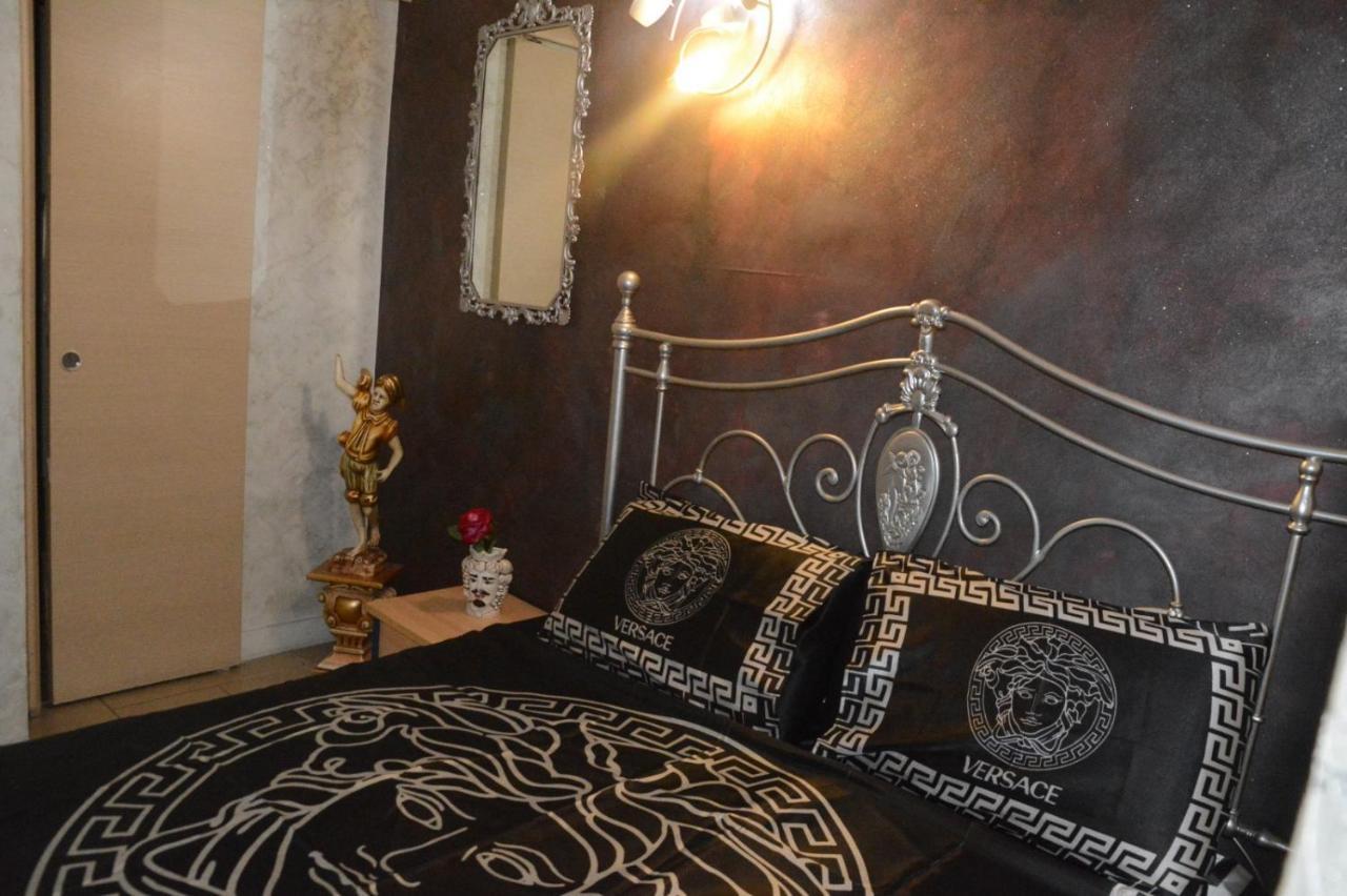 B&B Sotto Gli Archi Catania Luaran gambar