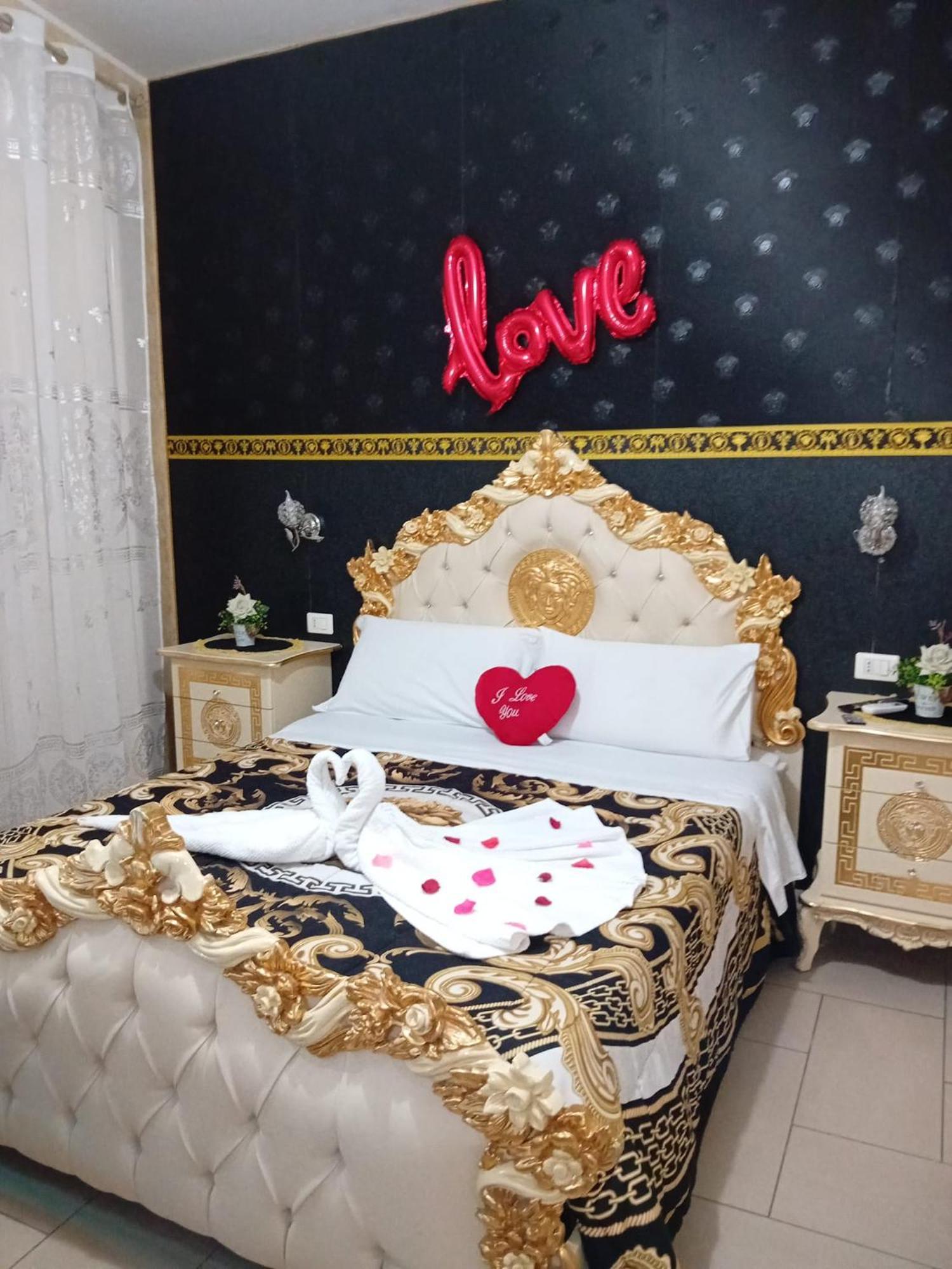 B&B Sotto Gli Archi Catania Luaran gambar